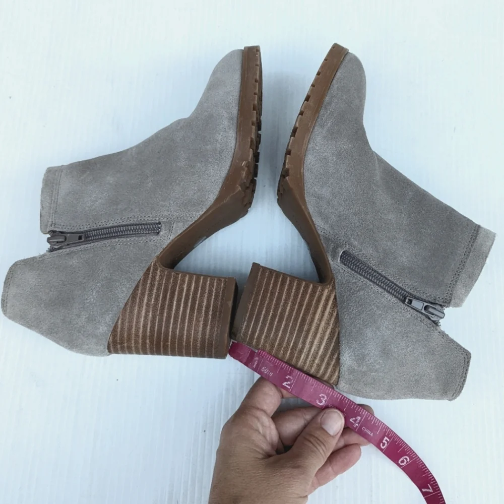 LUCKY BRAND Noryn gray suede leather heeled ankle booties